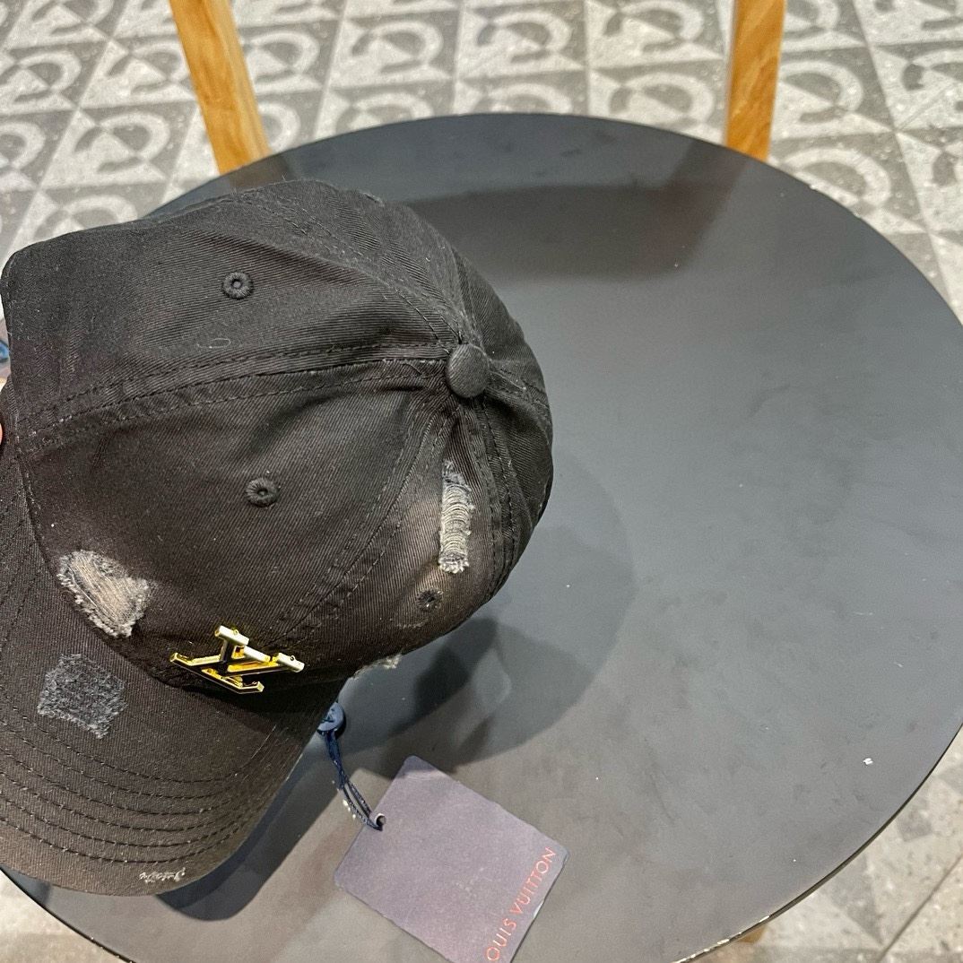 Louis Vuitton Caps